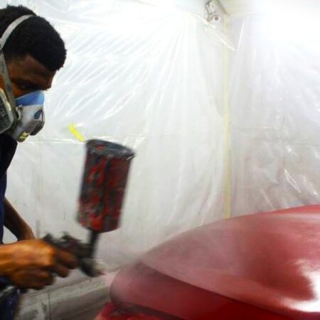 AUTO BODY WORKS AND SPRAY PAINTING