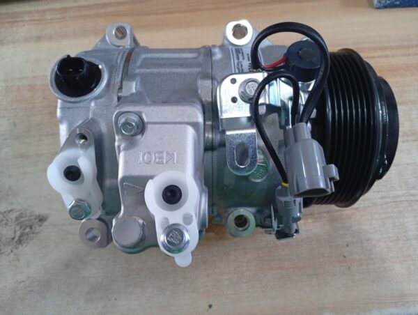 AC COMPRESSOR 8832033210 - Image 3