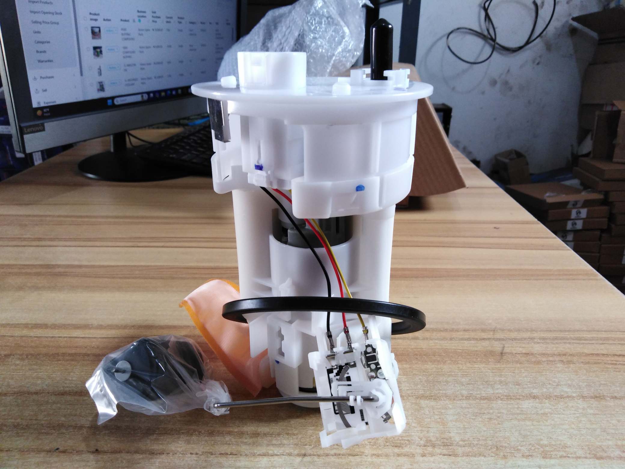 COMPLETE FUEL PUMP Lexus Es350 T. Avalon COMPLETE FUEL PUMP Lexus Es350 T. Avalon - Image 3