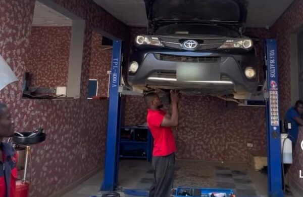 Vonos Automotive Engineering(Maintenance) 1. Why Regular Car Servicing Saves You Stress and Money