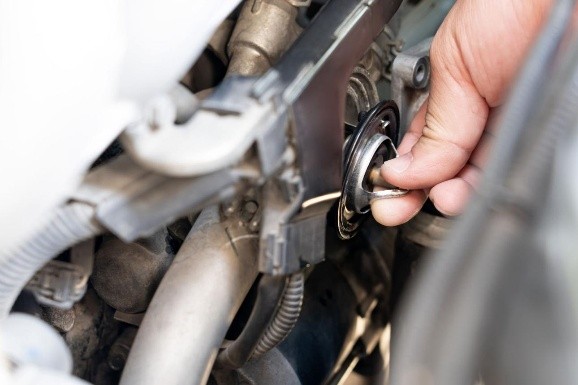 ENGINE OVERHEATING: CAUSES AND SOLUTIONS af